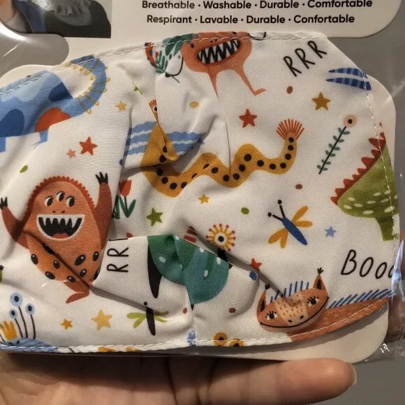 NWT LOT 5 Kids Reusable Masks Children mask printed 2 layers %100 Cotton inside - Picture 7 of 16